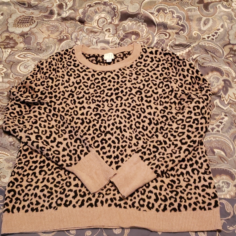 Leopard print sweater